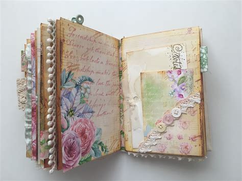 Journal indésirable chic minable | Vintage junk journal, Handmade journals, Keepsake journal