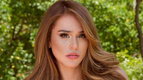 Bedside: Yanet Garcia catches a glimpse of her beauty