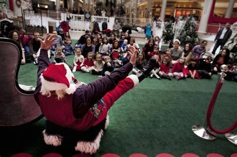 In Pictures: Santa Claus, at a mall near you! - The Globe and Mail