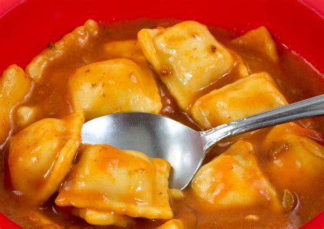 Chef Boyardee Beef Ravioli Nutrition | Livestrong.com | Chef boyardee, Beef ravioli recipe ...