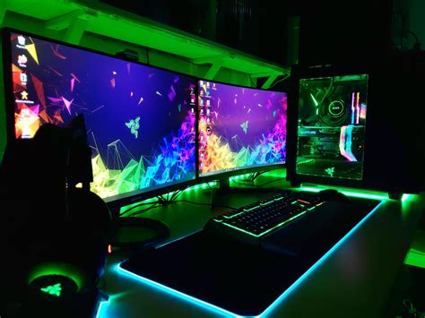 Just wanted to share my Razer setup here :D : r/razer