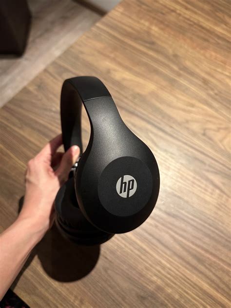 Hp wireless headphones, Audio, Headphones & Headsets on Carousell