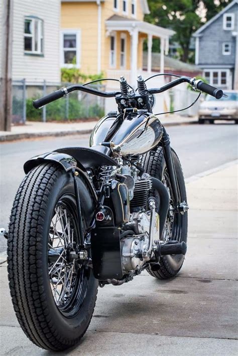 Nice and lovely classic Triumph bobber By Choppahead, Enjoy! | Bobber motosiklet, Motosiklet ...