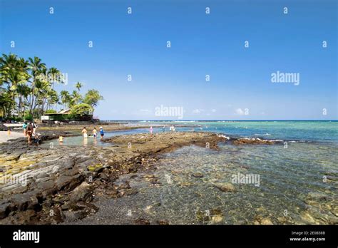 Kahalu’u Beach Park, snorkeling. Big Island Hawaii Stock Photo - Alamy