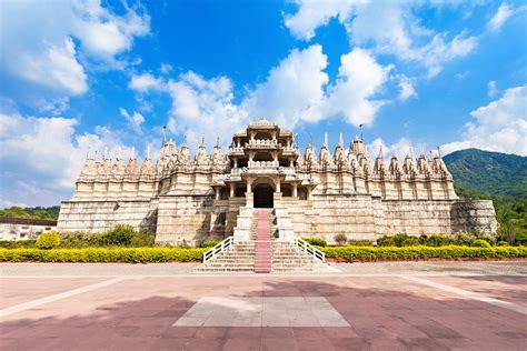 India’s Famous Jain Temples Are Incredible Architectural Marvels