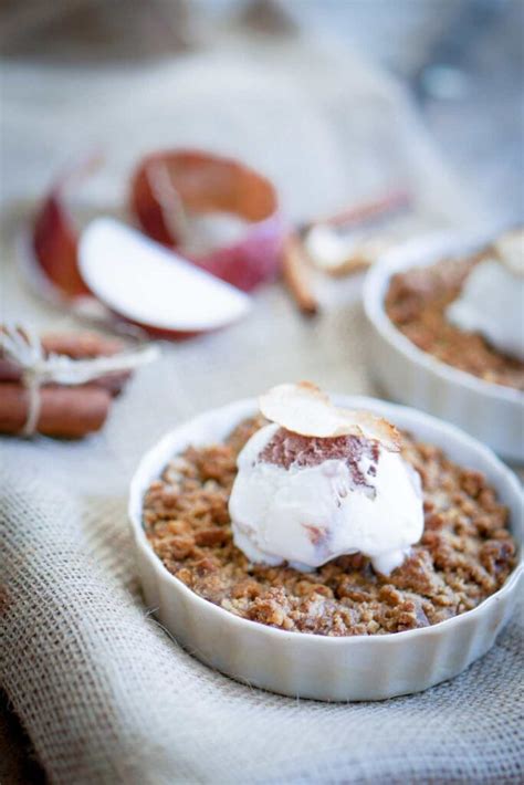 Mary Berry Apple And Rhubarb Crumble | British Chefs Table