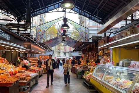 Inside La Boqueria in Barcelona: Barcelona’s Finest Foodie Market ...