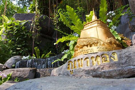 Golden Mountain Temple Wat Saket Bangkok