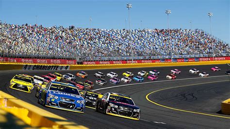 DRIVE A NASCAR STOCK CAR: - THE ROOKIE'S GUIDE