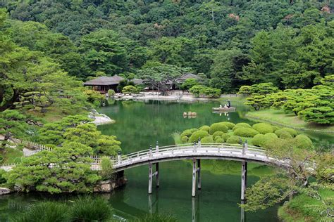 The 5 Most Beautiful Japanese Gardens from Japan - 1001 Gardens