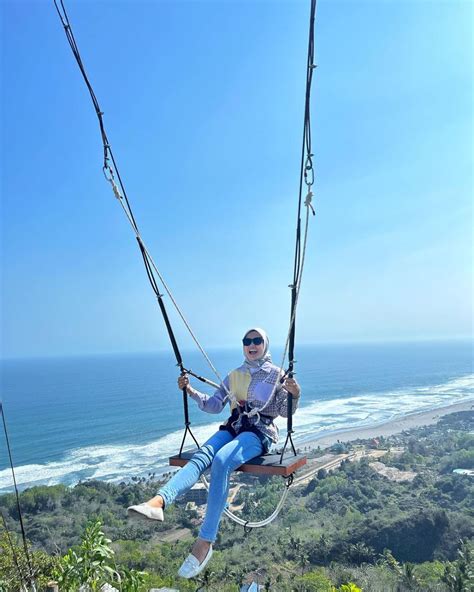 8 Potret Obelix Sea View, Tempat Baru Berburu Senja di Jogja