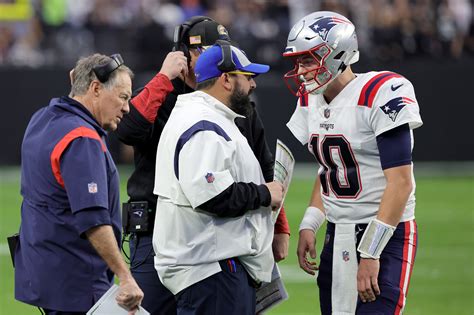 Bill Belichick returning to Patriots – and will 'look at everything'