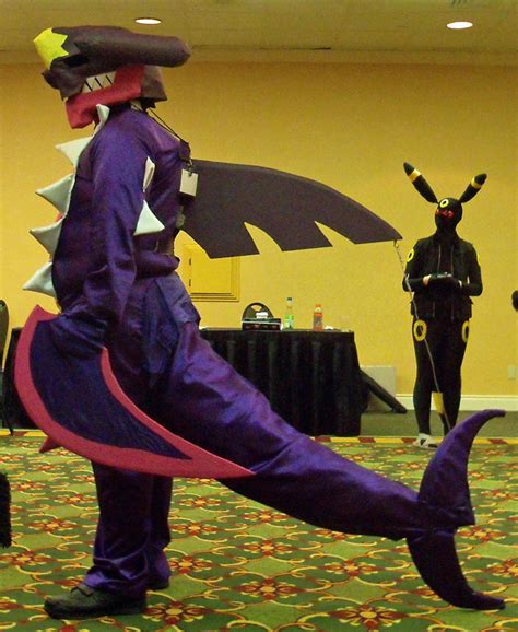 Poke Press Updates: Mega Shiny Garchomp Cosplay (Geek.Kon 2016)