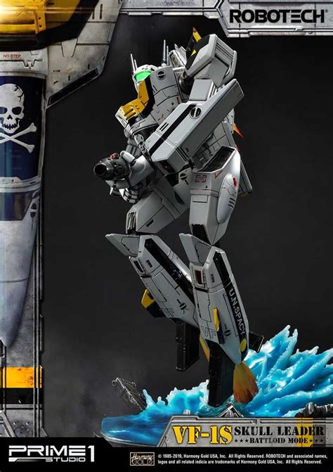 P1 VF-1S SKULL LEADER BATTLOID MODE