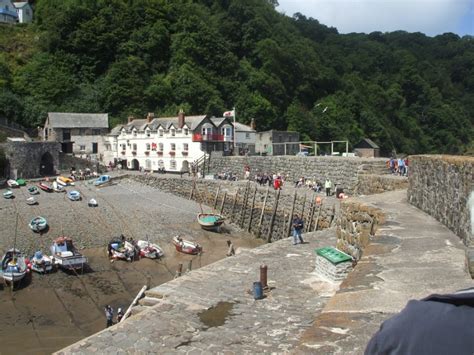 Clovelly Beach - Photo "Clovelly Harbour" :: British Beaches