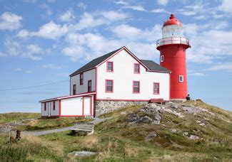 Ferryland Head Lighthouse, Newfoundland Canada at Lighthousefriends.com