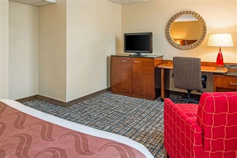 Quality Inn & Suites Virginia, Minnesota, US - Reservations.com