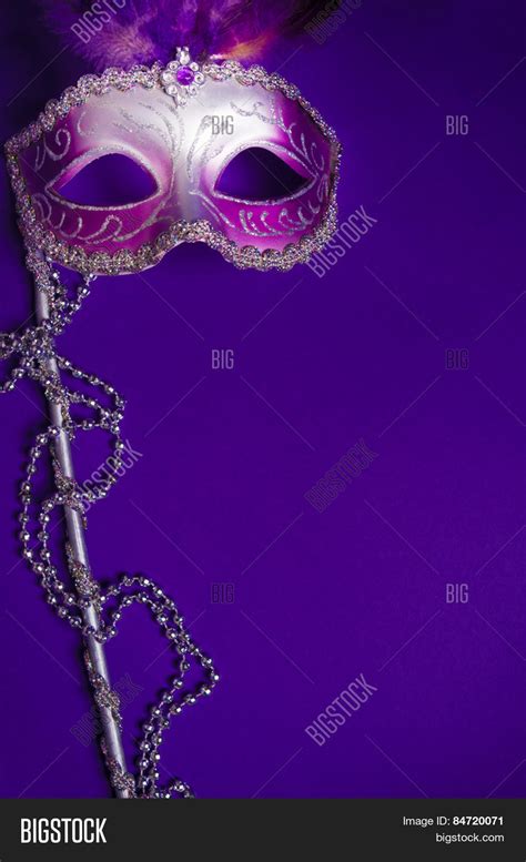 Purple Mardi Gras Mask Image & Photo (Free Trial) | Bigstock