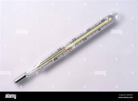 Closeup of an analog thermometer Stock Photo - Alamy