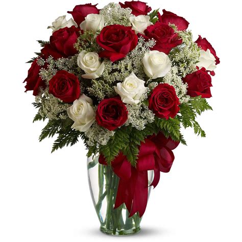 Love's Divine Bouquet - Mixed Roses in Southampton, NY | Dutch Petals Inc