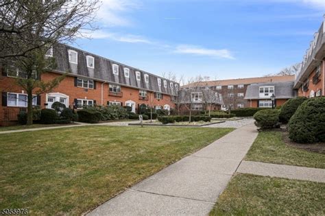 Nutley, NJ Real Estate - Nutley Homes for Sale | realtor.com®