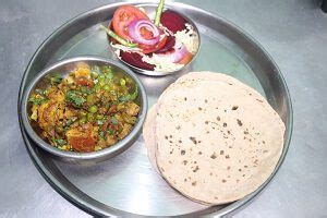 Roti Sabji, रोटी-सब्जी, Sabji Roti | Bihari Recipes