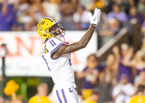 Brian Thomas Jr.'s Draft Profile | LSU, WR Scouting Report