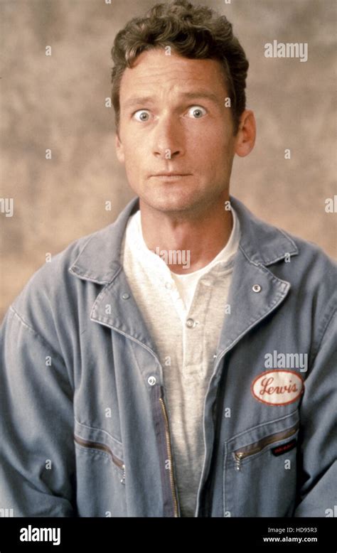 THE DREW CAREY SHOW, Ryan Stiles, 1995-2004, © Warner Bros. / Courtesy: Everett Collection Stock ...