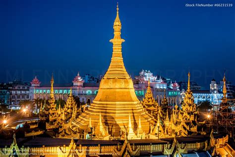 Sule Pagoda at Night, Yangon, Myanmar | Mlenny Photography | Myanmar, Yangon myanmar, Pagoda