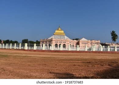 Vadalur Vallalar Temple Timings Architecture History Stock Photo 1918737683 | Shutterstock