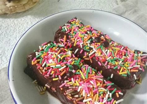 Resep Puding coklat roti tawar - Foody Bloggers