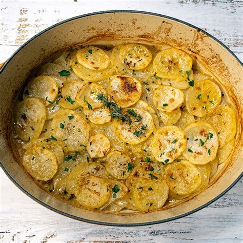 Gluten Free, Dairy-Free Boulangere Potatoes with Thyme and Garlic Recipe