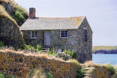 The Most Beautiful Coastal Cottage Locations, UK | Plum Guide