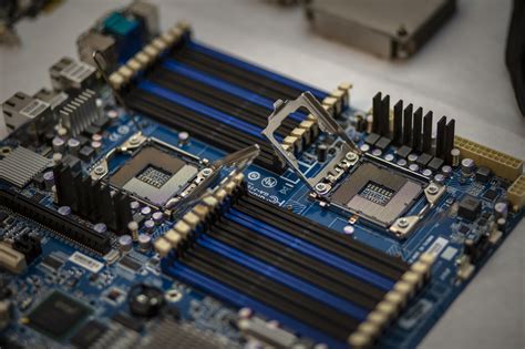 CPU comparison — Serverbuilds.net