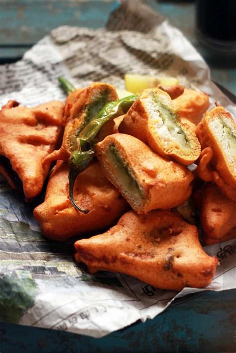 bread pakora recipe, stuffed bread pakora recipe