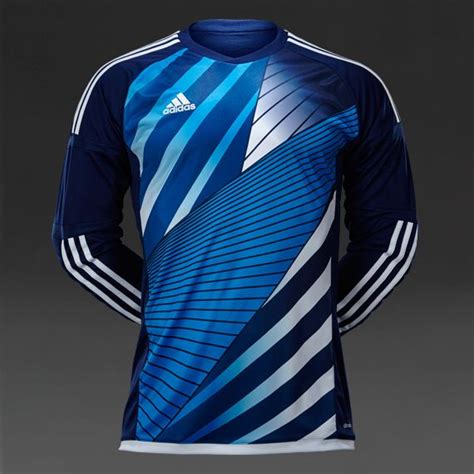 Adidas retro | Sports jersey design, Sport shirt design, Soccer shirts ...