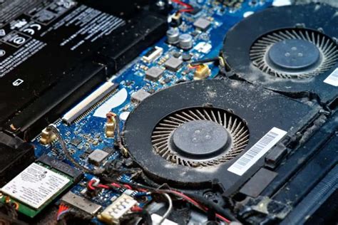 How to Clean the Inside of a Laptop? 5 Simple Steps! – The One Tech Stop