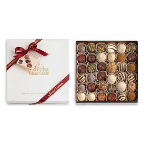 Enjoy our boxes with belgian chocolate Truffles