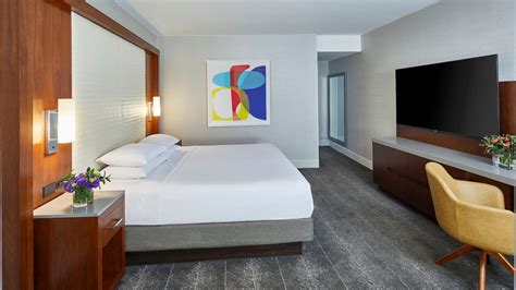 Downtown Atlanta Hotel on Peachtree Street | Hyatt Regency Atlanta