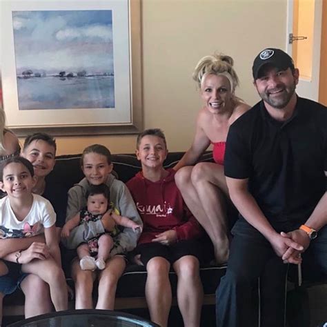 Britney Spears' brother Bryan helping amid Sam Asghari divorce