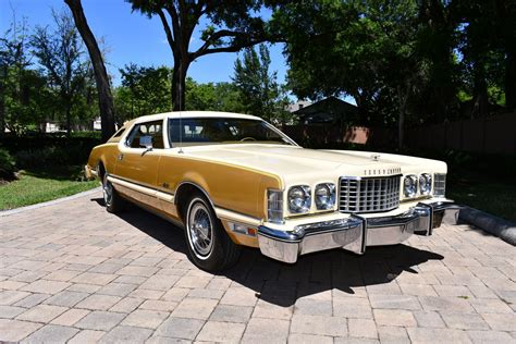 1976 Ford Thunderbird | Primo Classics International LLC