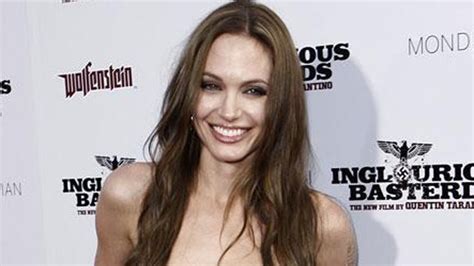 Angelina Jolie: I had a double mastectomy | Latest News Videos | Fox News