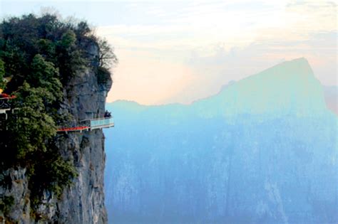 SKYWALK ON TIANMEN MOUNTAIN | A As Architecture