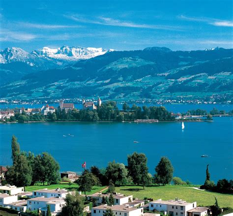 Lake Zürich | Swiss Alps, Alpine, Limmat River | Britannica