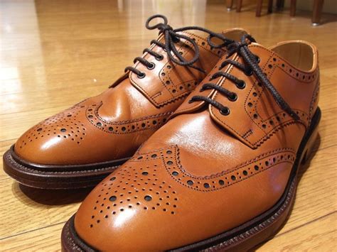 Old brown shoe Suit Shoes, Tan Shoes, Leather Shoes, Me Too Shoes ...