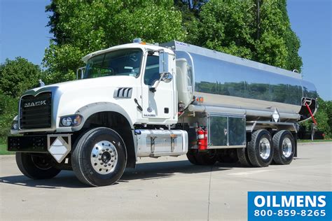 Fuel Truck Stock 17757 - Fuel Trucks | Tank Trucks | Oilmens