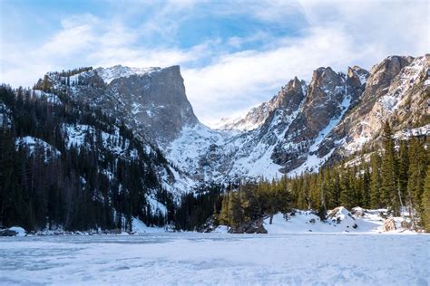 Top Things to Do in Estes Park, Colorado in Winter