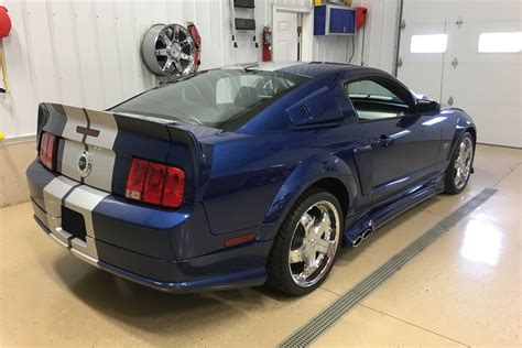 2006 FORD MUSTANG GT CUSTOM FASTBACK - Rear 3/4 - 207721