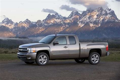 2010 Chevrolet Silverado 1500 - Information and photos - MOMENTcar