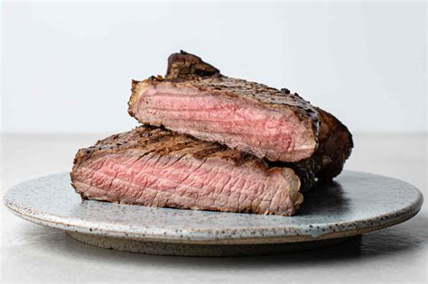 Steak Doneness Guide: From Rare to Well-Done